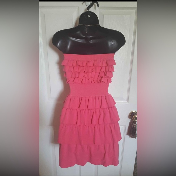 Strapless Ruffled Dress - Picture 2 of 2